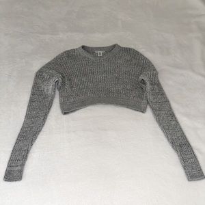 Gray Urban Outfitters cropped long sleeve sweater (small)